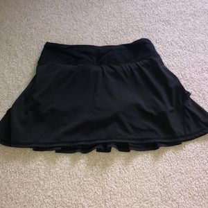 Black Lululemon skirt